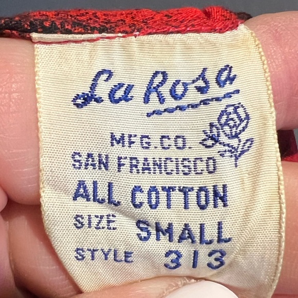 Grandma’s Mumu in red - Picture 3 of 4